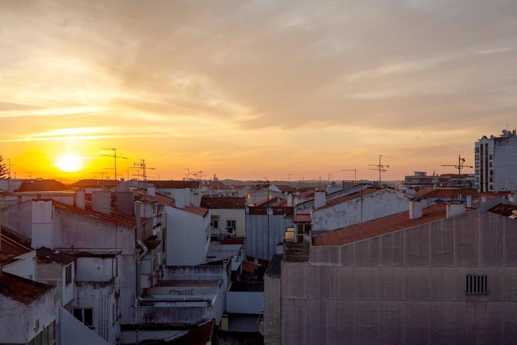 Penthouse Apartment, City Center Caldas Da Rainha Exteriör bild